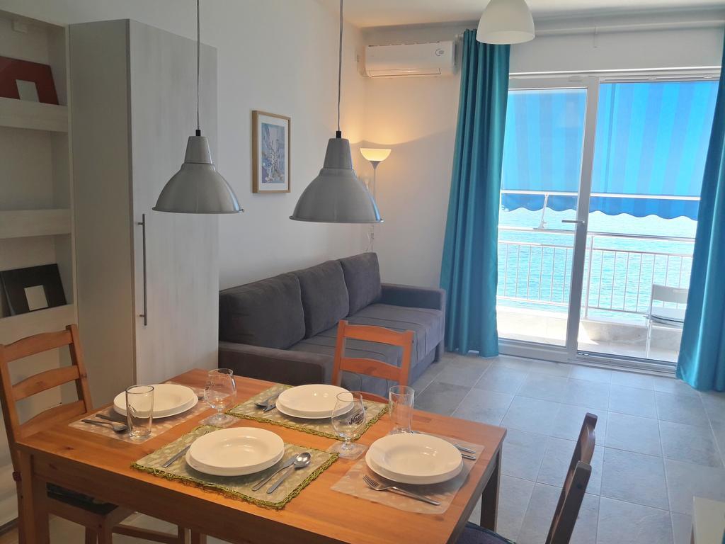 Two Palms Apartment Sutomore Dış mekan fotoğraf